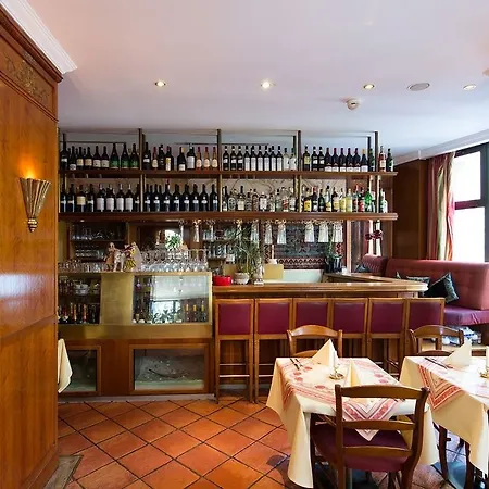 Living Mitte Hotel 4*