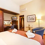 Living Mitte Hotel 4*