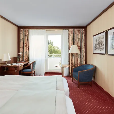 Hotel Living Mitte 4*