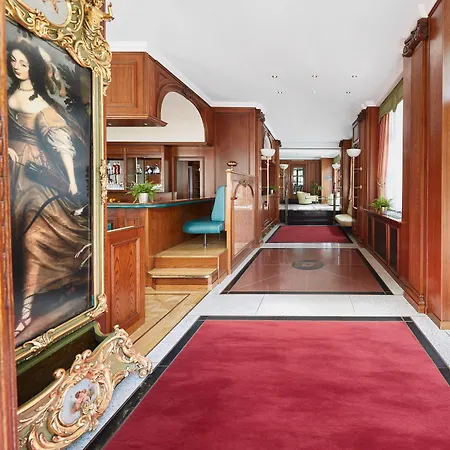 Living Mitte Otel