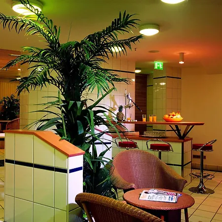 Living Mitte Otel