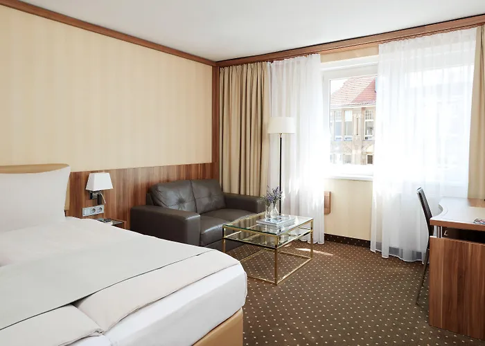 Hotell Living Mitte 4*