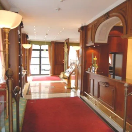 מלון Living Mitte